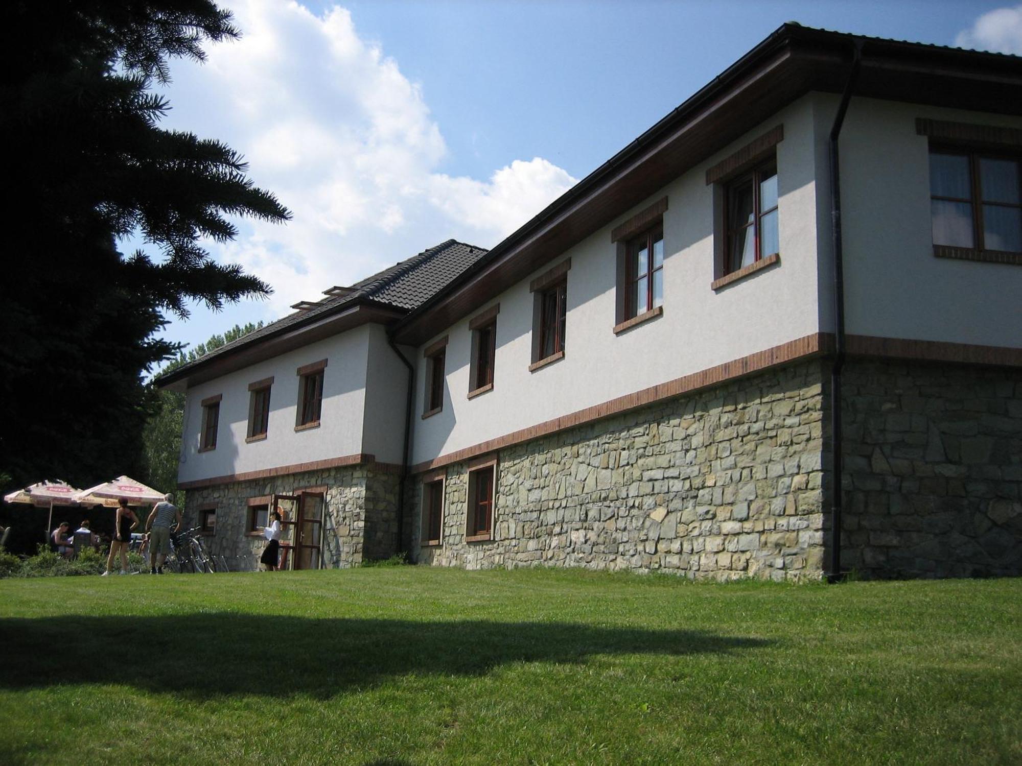 Hotel Terasa Frýdek-Místek Dış mekan fotoğraf
