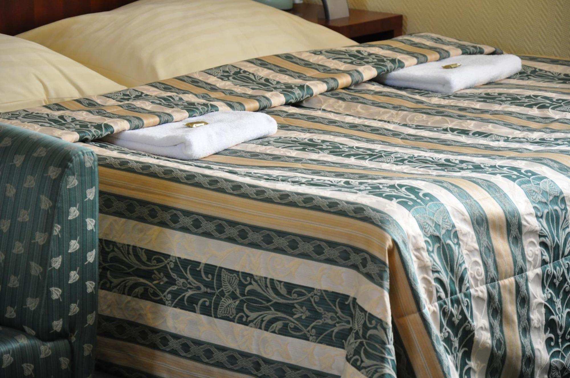Hotel Terasa Frýdek-Místek Dış mekan fotoğraf